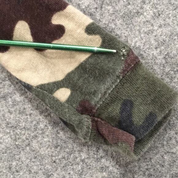 Simply‎ Basic Sz 4/5 Shirt Green Camo Long Sleeve Jersey Tee 100% Cotton - Picture 5 of 9